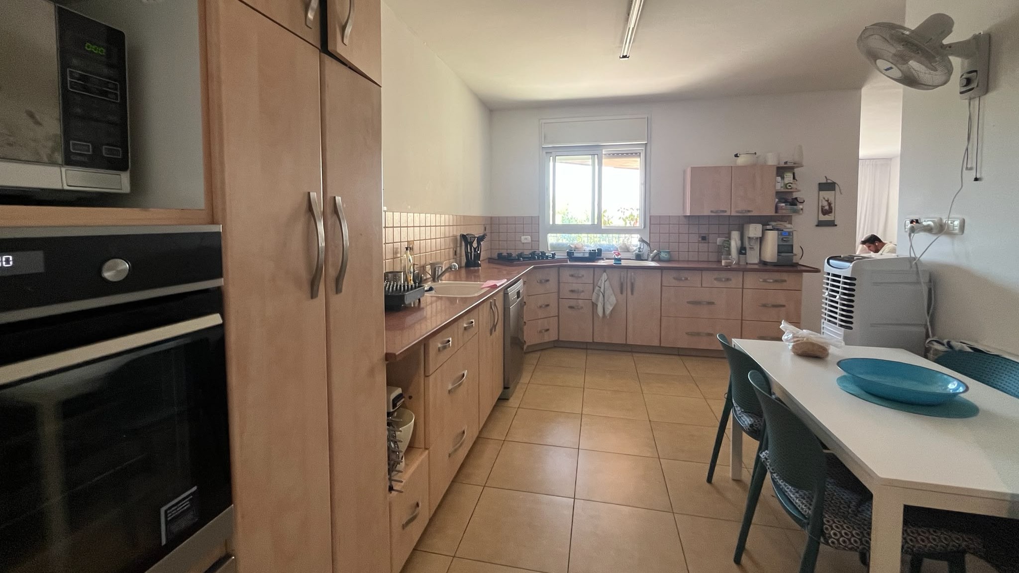 4925b81c14_06dca082f1_kitchen.jpg