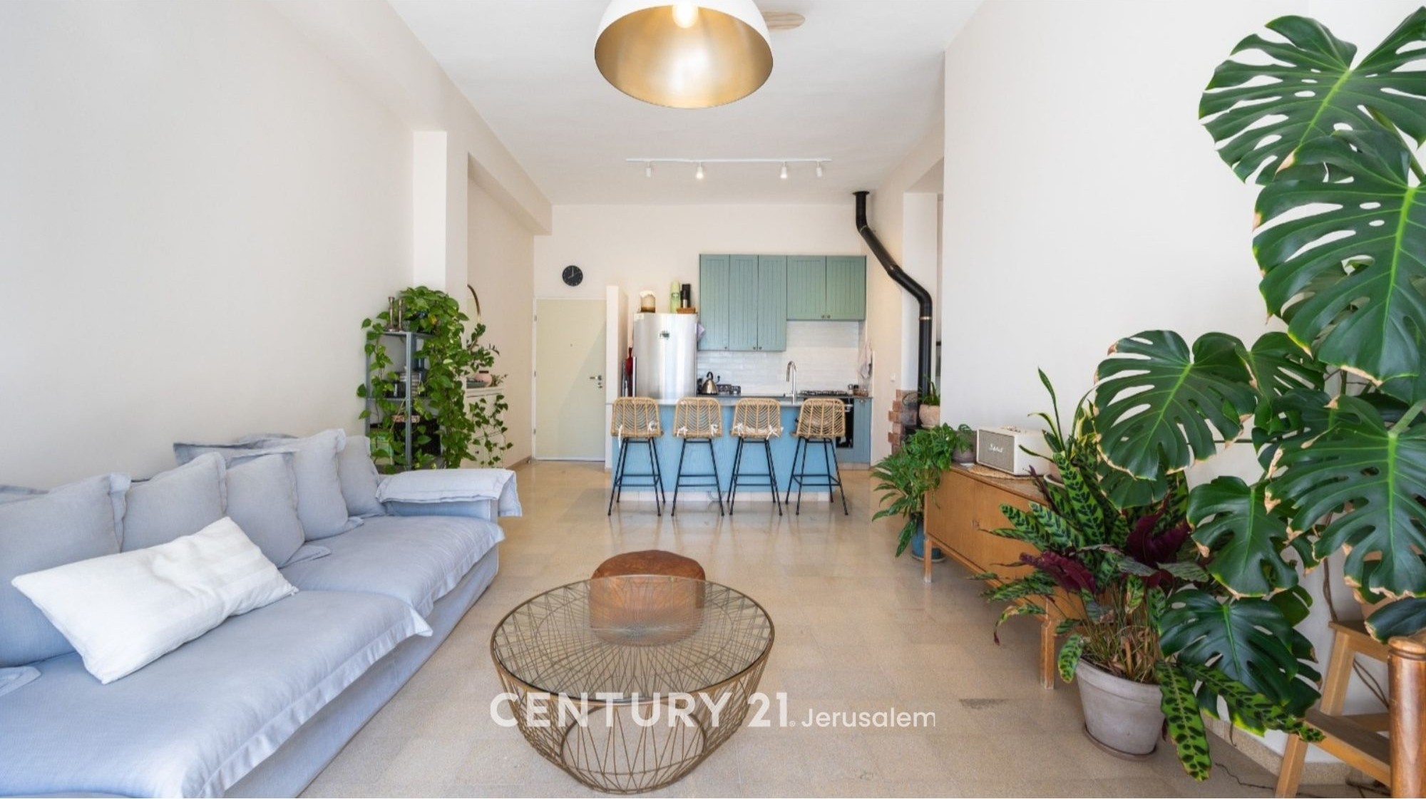ad31b4cbae_eb1fe9ee8a_living_kitchen.jpg
