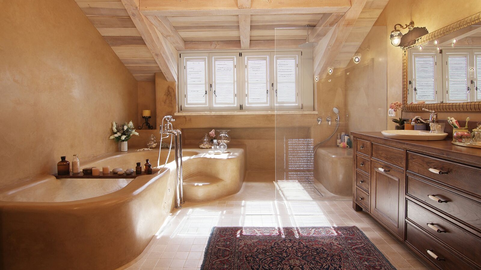 3656e46462_ea6a5e266e_bathroom-1.jpg